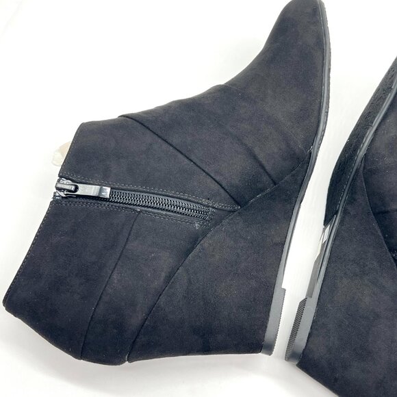 Chinese Laundry Womens Size 10 Black Microsuede Wedge Ankle Boots Shoes - Picture 7 of 13